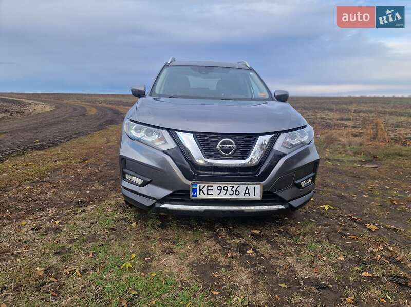 Внедорожник / Кроссовер Nissan Rogue 2020 в Дорогом