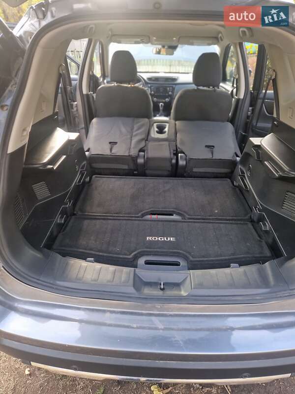 Внедорожник / Кроссовер Nissan Rogue 2020 в Дорогом