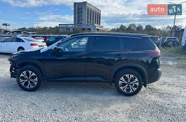 Позашляховик / Кросовер Nissan Rogue 2023 в Львові