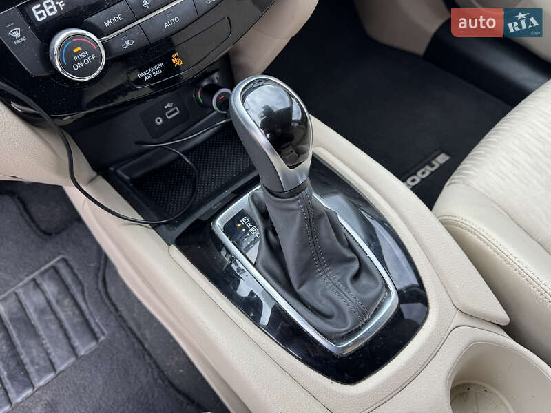 Позашляховик / Кросовер Nissan Rogue 2019 в Білій Церкві