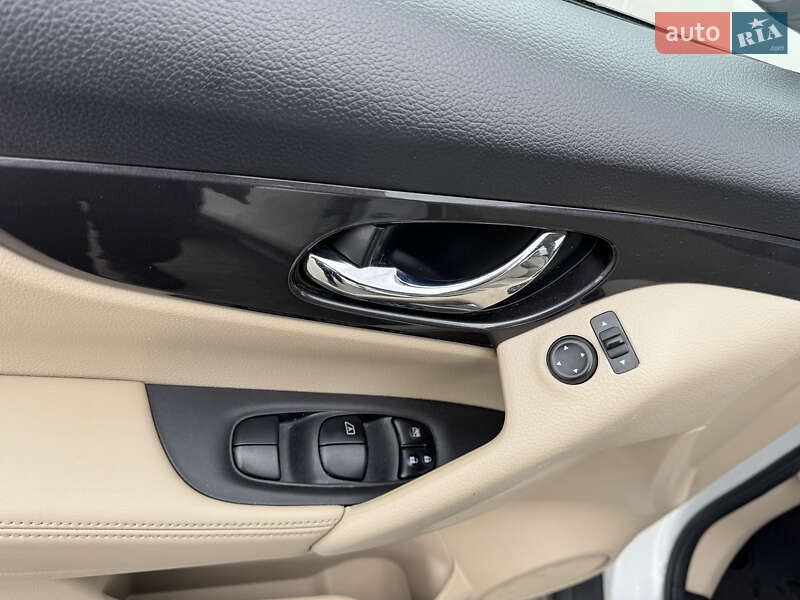 Позашляховик / Кросовер Nissan Rogue 2019 в Білій Церкві