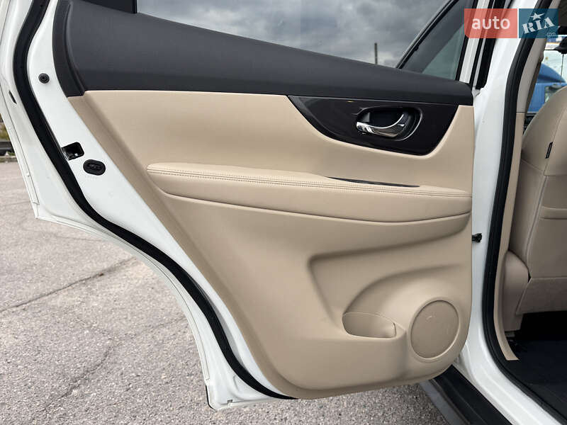 Позашляховик / Кросовер Nissan Rogue 2019 в Білій Церкві