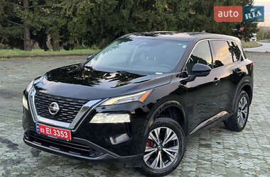 Позашляховик / Кросовер Nissan Rogue 2021 в Дубні