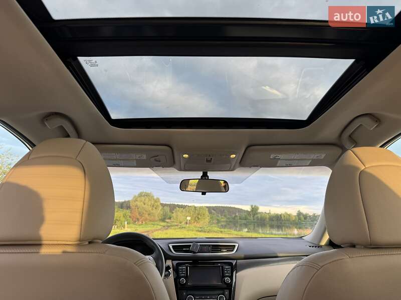 Внедорожник / Кроссовер Nissan Rogue 2016 в Ирпене фото 3 Внедорожник / Кроссовер Nissan Rogue 2016 в Ирпене