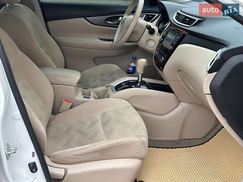 Внедорожник / Кроссовер Nissan Rogue 2014 в Одессе