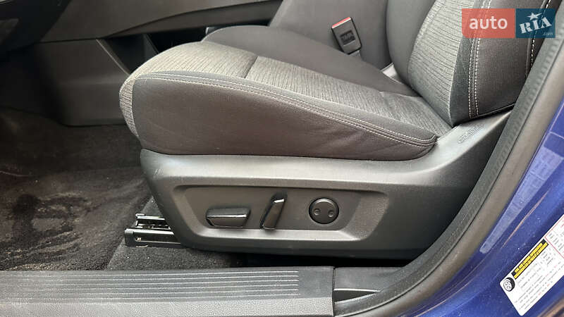 Внедорожник / Кроссовер Nissan Rogue 2021 в Виннице