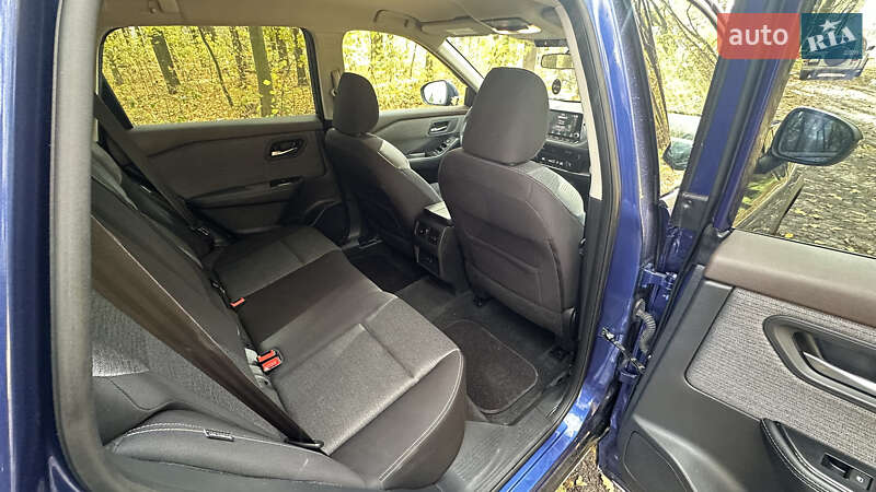 Внедорожник / Кроссовер Nissan Rogue 2021 в Виннице