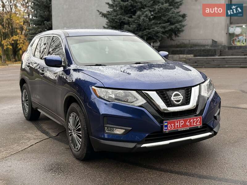 Внедорожник / Кроссовер Nissan Rogue 2017 в Ровно фото 13 Внедорожник / Кроссовер Nissan Rogue 2017 в Ровно