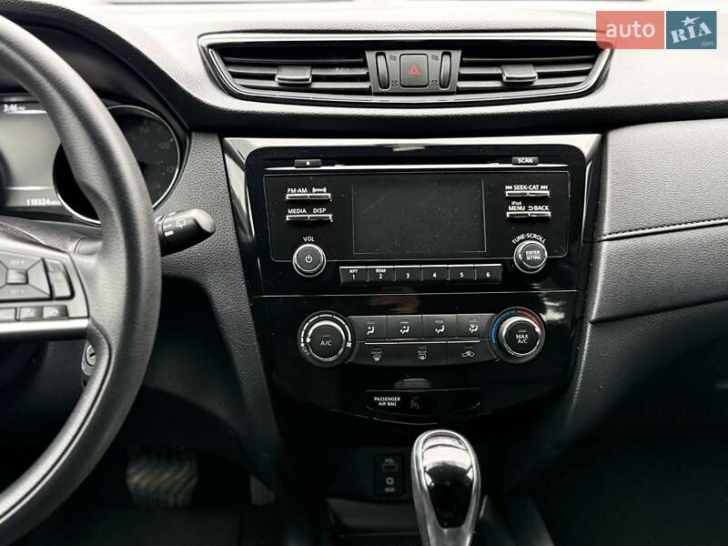 Внедорожник / Кроссовер Nissan Rogue 2017 в Ровно фото 65 Внедорожник / Кроссовер Nissan Rogue 2017 в Ровно