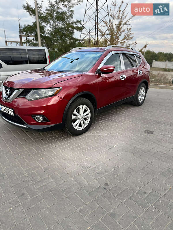 Позашляховик / Кросовер Nissan Rogue 2014 в Новомосковську
