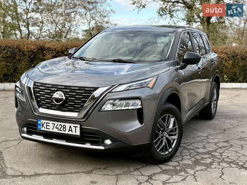 Внедорожник / Кроссовер Nissan Rogue 2020 в Каменском