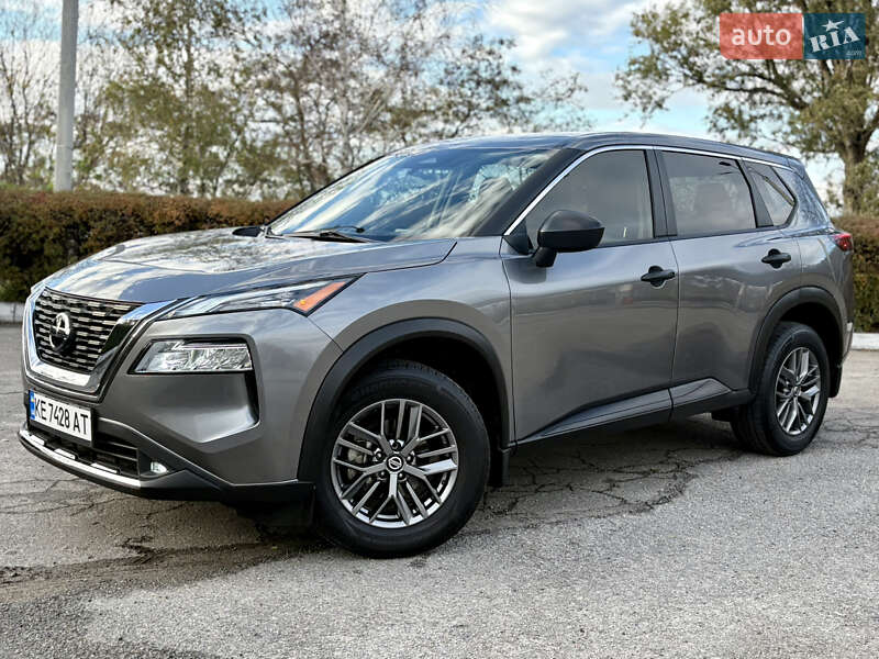 Внедорожник / Кроссовер Nissan Rogue 2020 в Каменском