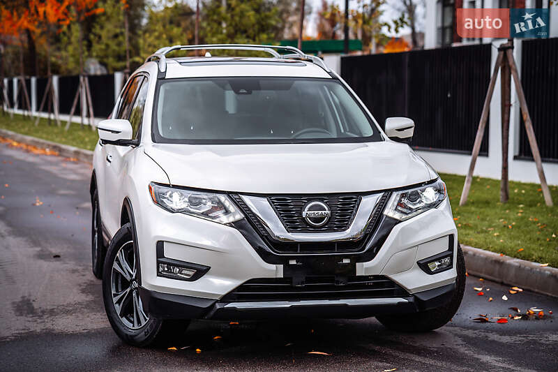 Внедорожник / Кроссовер Nissan Rogue 2018 в Белой Церкви