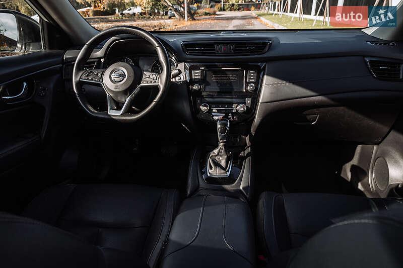 Внедорожник / Кроссовер Nissan Rogue 2018 в Белой Церкви