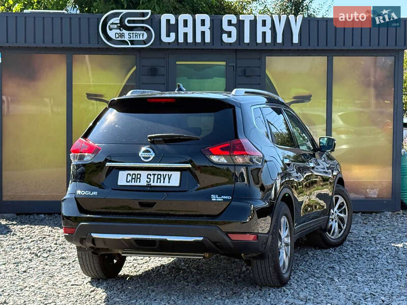 Внедорожник / Кроссовер Nissan Rogue 2018 в Стрые