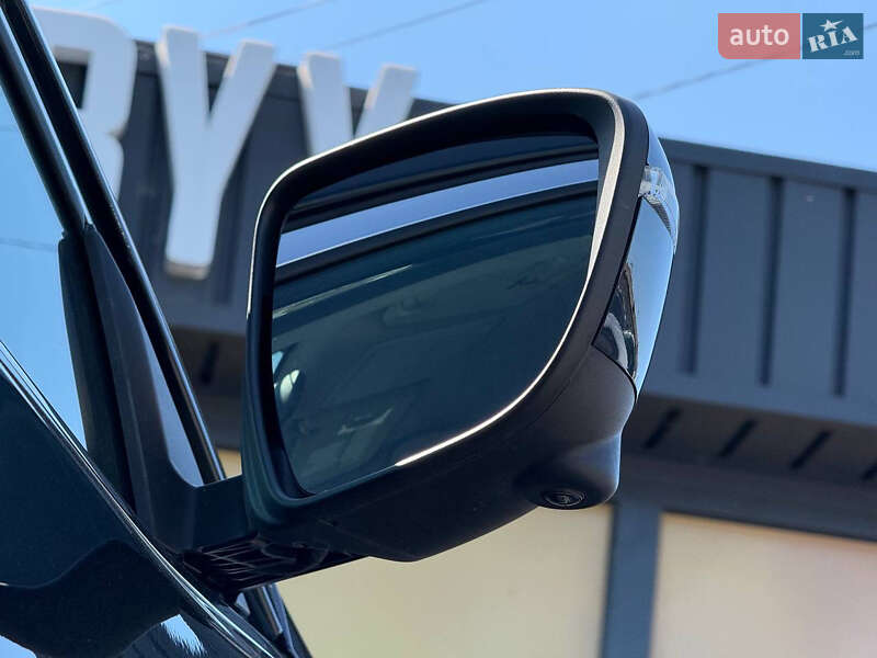 Внедорожник / Кроссовер Nissan Rogue 2018 в Стрые