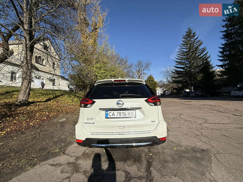 Внедорожник / Кроссовер Nissan Rogue 2019 в Корсуне-Шевченковском