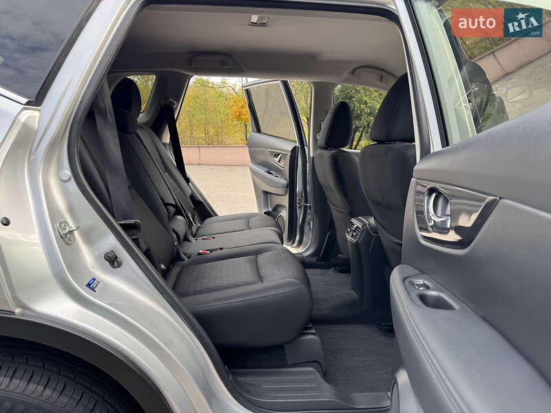 Позашляховик / Кросовер Nissan Rogue 2019 в Запоріжжі фото 22 Позашляховик / Кросовер Nissan Rogue 2019 в Запоріжжі