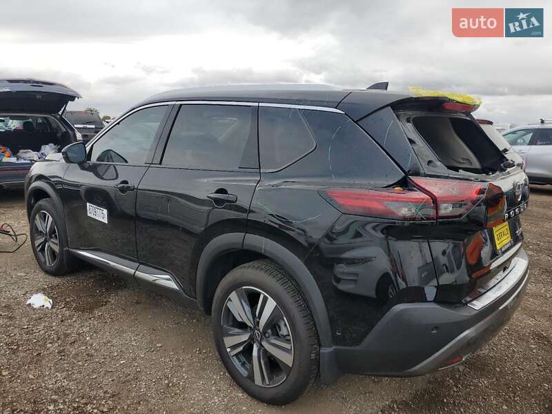 Внедорожник / Кроссовер Nissan Rogue 2022 в Львове