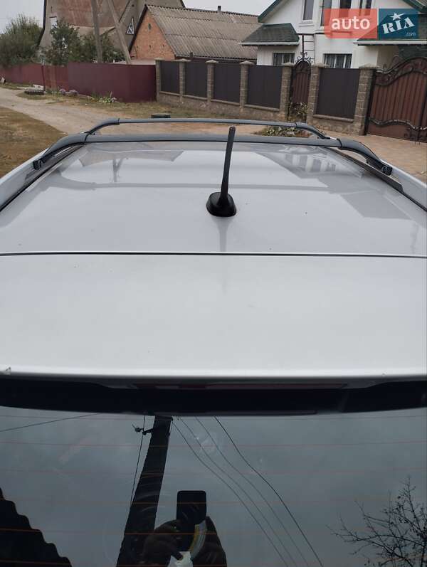 Позашляховик / Кросовер Nissan Rogue 2015 в Києві фото 2 Позашляховик / Кросовер Nissan Rogue 2015 в Києві