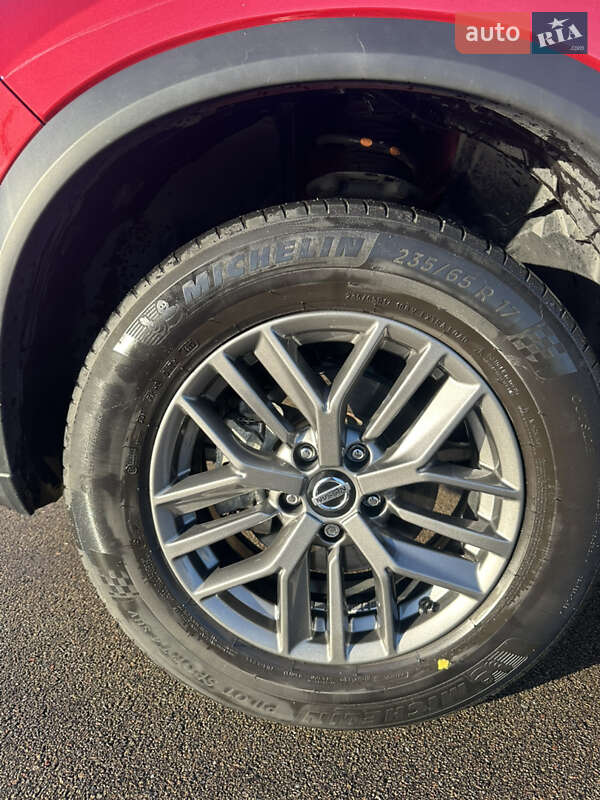 Внедорожник / Кроссовер Nissan Rogue 2021 в Киеве