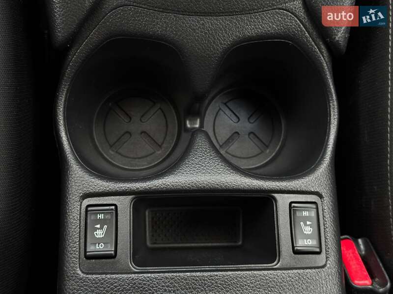 Внедорожник / Кроссовер Nissan Rogue 2018 в Ровно фото 27 Внедорожник / Кроссовер Nissan Rogue 2018 в Ровно