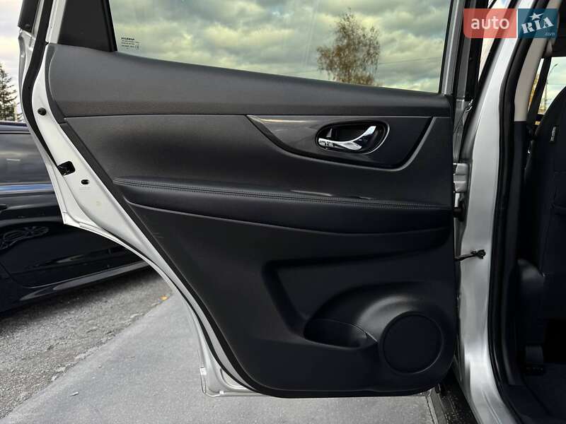 Внедорожник / Кроссовер Nissan Rogue 2018 в Ровно фото 30 Внедорожник / Кроссовер Nissan Rogue 2018 в Ровно