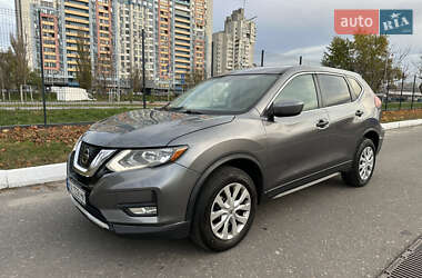 Внедорожник / Кроссовер Nissan Rogue 2018 в Киеве