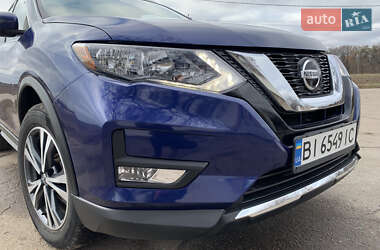 Внедорожник / Кроссовер Nissan Rogue 2018 в Полтаве