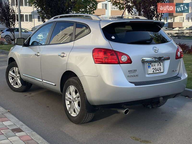 Внедорожник / Кроссовер Nissan Rogue 2013 в Днепре