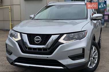 Внедорожник / Кроссовер Nissan Rogue 2020 в Днепре