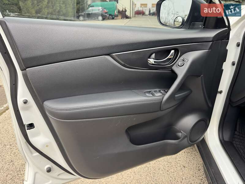 Внедорожник / Кроссовер Nissan Rogue 2017 в Харькове фото 18 Внедорожник / Кроссовер Nissan Rogue 2017 в Харькове