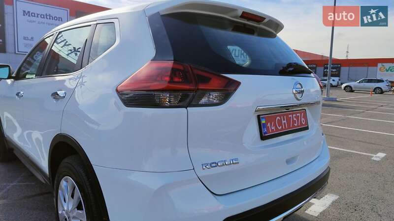 Позашляховик / Кросовер Nissan Rogue 2019 в Рівному