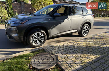 Внедорожник / Кроссовер Nissan Rogue 2021 в Ровно