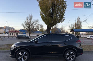 Позашляховик / Кросовер Nissan Rogue 2017 в Києві