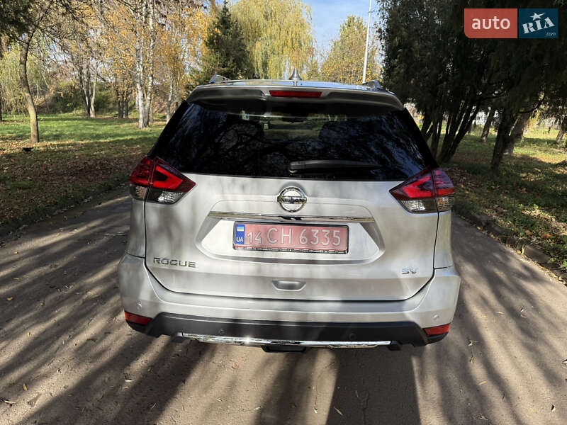 Внедорожник / Кроссовер Nissan Rogue 2019 в Ровно