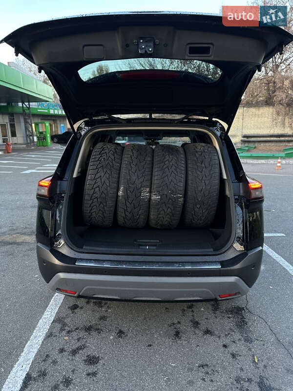 Внедорожник / Кроссовер Nissan Rogue 2023 в Киеве фото 23 Внедорожник / Кроссовер Nissan Rogue 2023 в Киеве