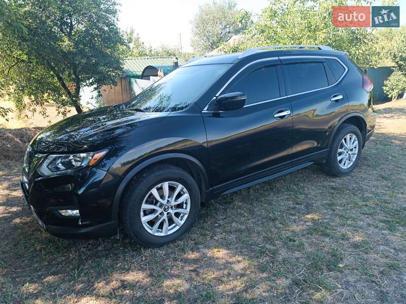 Внедорожник / Кроссовер Nissan Rogue 2017 в Полтаве фото 9 Внедорожник / Кроссовер Nissan Rogue 2017 в Полтаве