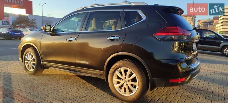 Позашляховик / Кросовер Nissan Rogue 2017 в Ізмаїлі