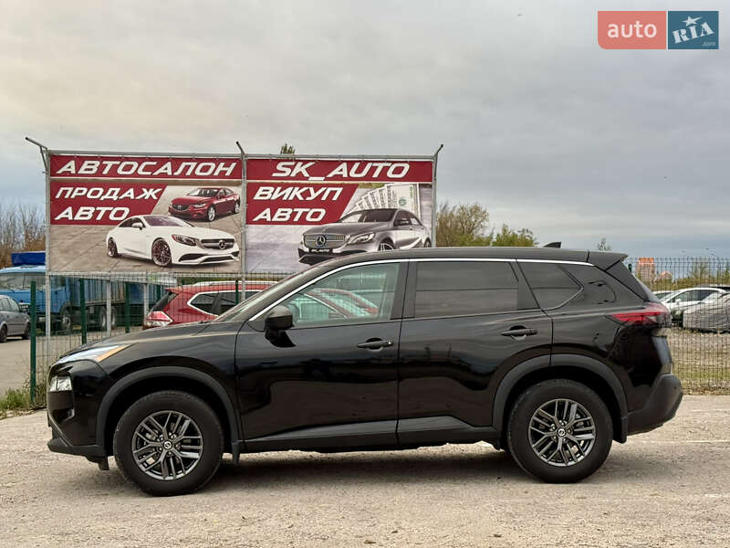 Внедорожник / Кроссовер Nissan Rogue 2021 в Киеве