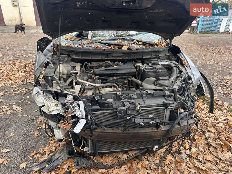 Внедорожник / Кроссовер Nissan Rogue 2018 в Андрушевке