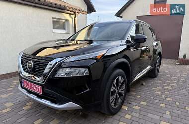 Внедорожник / Кроссовер Nissan Rogue 2021 в Виннице