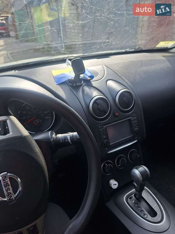 Внедорожник / Кроссовер Nissan Rogue 2011 в Белой Церкви