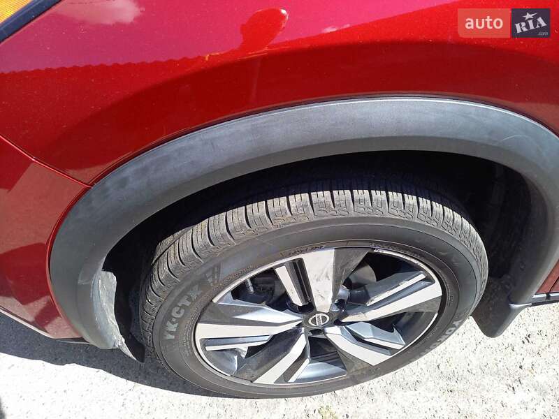 Внедорожник / Кроссовер Nissan Rogue 2020 в Черкассах