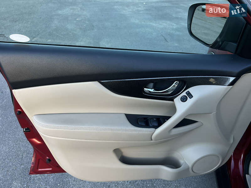 Внедорожник / Кроссовер Nissan Rogue 2015 в Киеве фото 13 Внедорожник / Кроссовер Nissan Rogue 2015 в Киеве