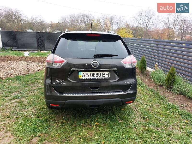 Внедорожник / Кроссовер Nissan Rogue 2016 в Виннице