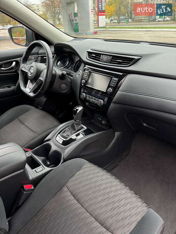 Внедорожник / Кроссовер Nissan Rogue 2018 в Харькове фото 6 Внедорожник / Кроссовер Nissan Rogue 2018 в Харькове