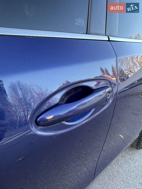 Позашляховик / Кросовер Nissan Rogue 2017 в Вінниці