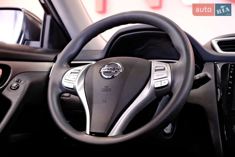 Позашляховик / Кросовер Nissan Rogue 2016 в Одесі