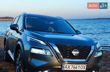 Позашляховик / Кросовер Nissan Rogue 2022 в Первомайську